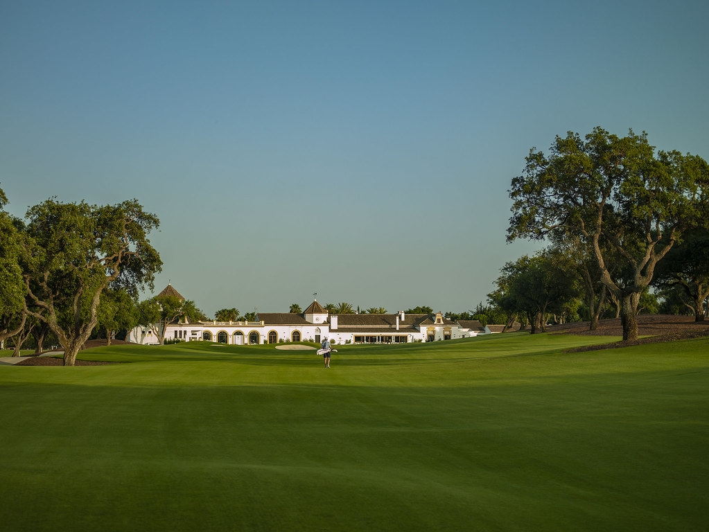 https://golftravelpeople.com/wp-content/uploads/2019/04/The-San-Roque-Club-Cadiz-Spain-19.jpg