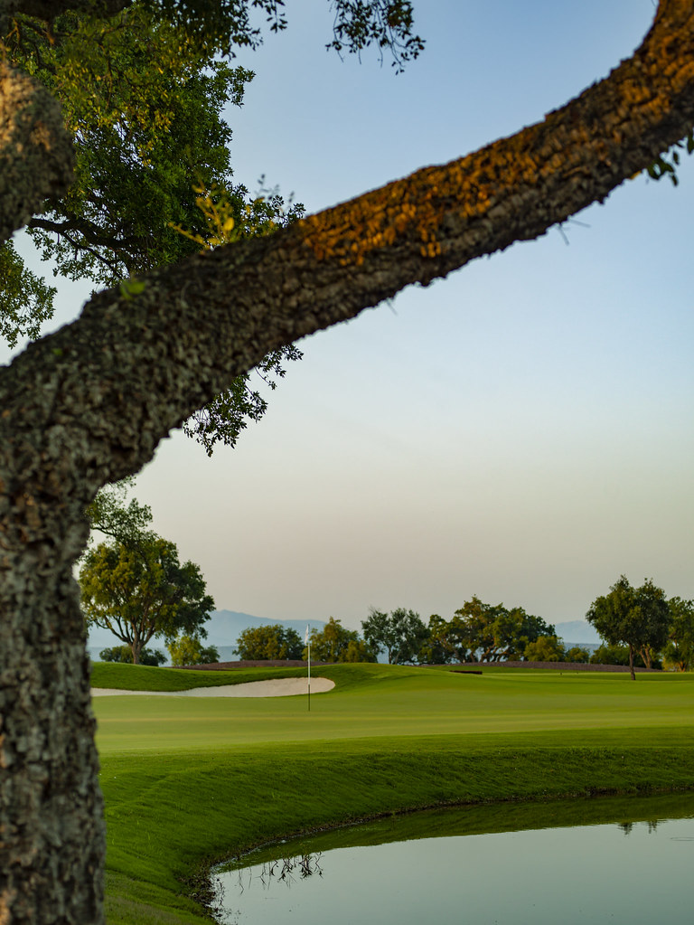 https://golftravelpeople.com/wp-content/uploads/2019/04/The-San-Roque-Club-Cadiz-Spain-31.jpg