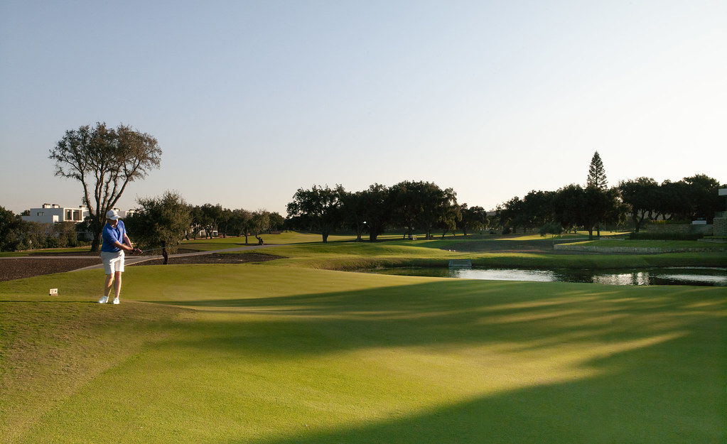 https://golftravelpeople.com/wp-content/uploads/2019/04/The-San-Roque-Club-Cadiz-Spain-8.jpg