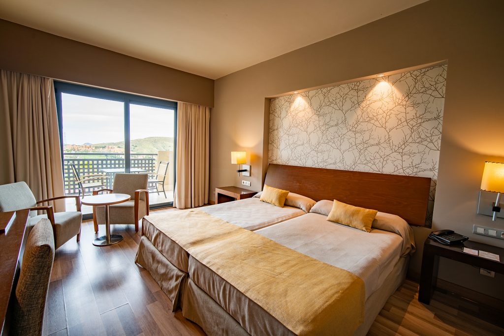 https://golftravelpeople.com/wp-content/uploads/2019/04/Valle-del-Este-Golf-Resort-Hotel-Almeria-Spain-Bedrooms-2-1024x683.jpg