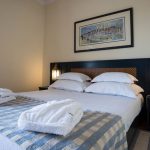 https://golftravelpeople.com/wp-content/uploads/2019/04/Vila-Gale-Hotel-Tavira-Bedrooms-8-Copy-150x150.jpg