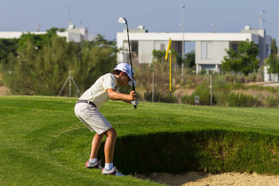 https://golftravelpeople.com/wp-content/uploads/2019/04/Villa-Nueva-Golf-Club-12.jpg