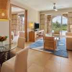 https://golftravelpeople.com/wp-content/uploads/2019/04/Westin-Resort-Costa-Navarino-Premium-Infinity-Suite-Living-Room-150x150.jpg