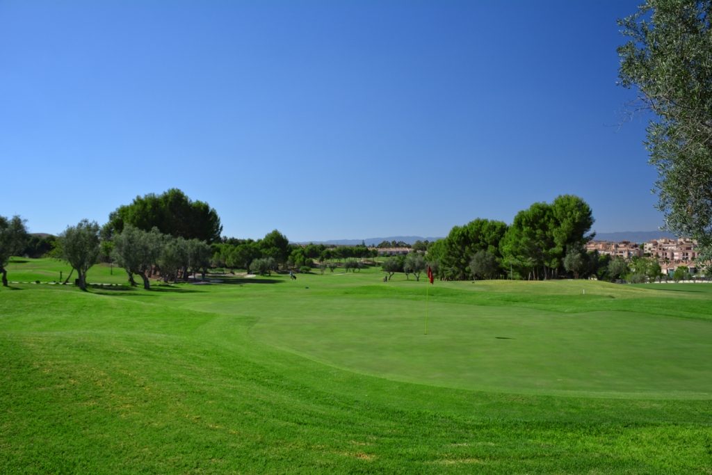 https://golftravelpeople.com/wp-content/uploads/2019/06/Altorreal-Golf-Club-Murcia-New-10-1024x683.jpg