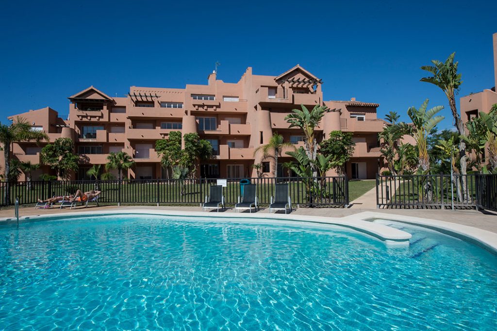 https://golftravelpeople.com/wp-content/uploads/2019/06/Caleia-Mar-Menor-Golf-Spa-Resort-Apartments-19-1024x682.jpg