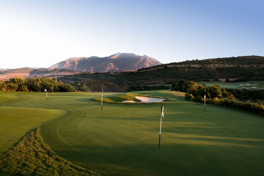 https://golftravelpeople.com/wp-content/uploads/2019/06/Finca-Cortesin-Golf-Club-Malaga-Spain-9.jpg