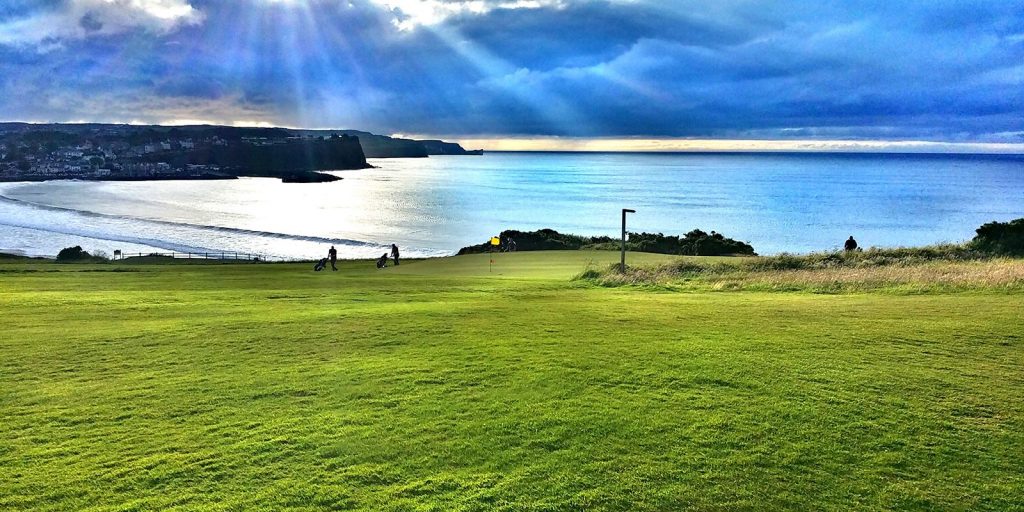 https://golftravelpeople.com/wp-content/uploads/2019/07/Ballycastle-Golf-Club-Northern-Ireland-7-1024x512.jpg