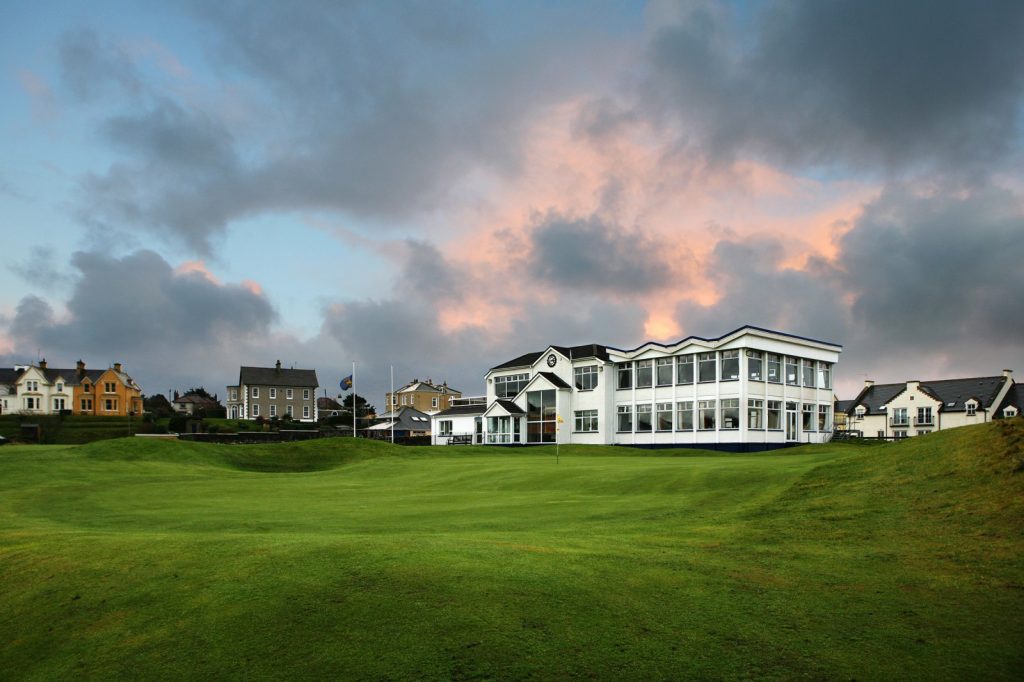 https://golftravelpeople.com/wp-content/uploads/2019/07/Castlerock-Golf-Club-Mussenden-Links-Northern-Ireland-6-1-1024x682.jpg