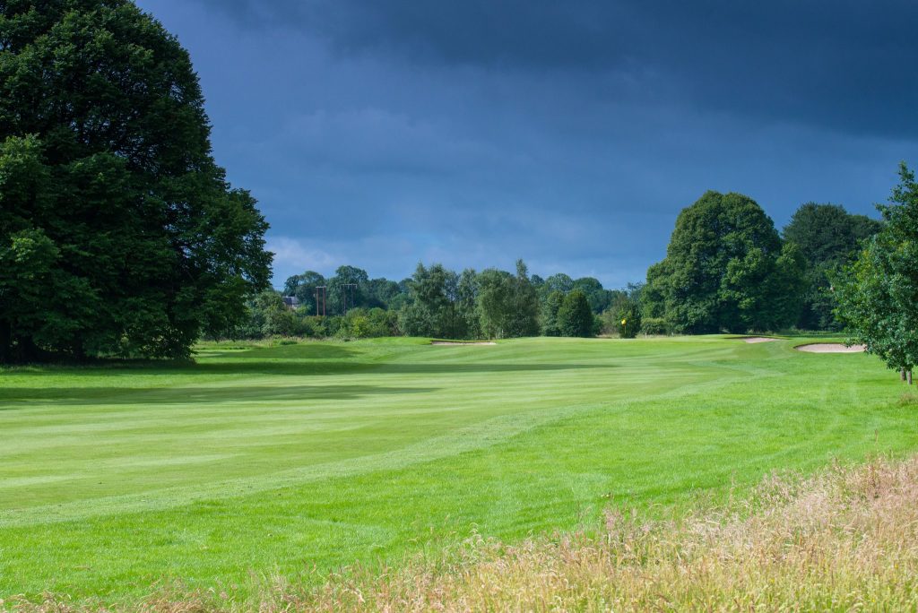 https://golftravelpeople.com/wp-content/uploads/2019/07/Galgorm-Castle-Golf-Club-Northern-Ireland-3-1024x684.jpg