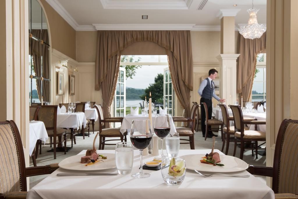 https://golftravelpeople.com/wp-content/uploads/2019/07/Lough-Erne-Resort-Restaurants-Dining-3-1024x684.jpg