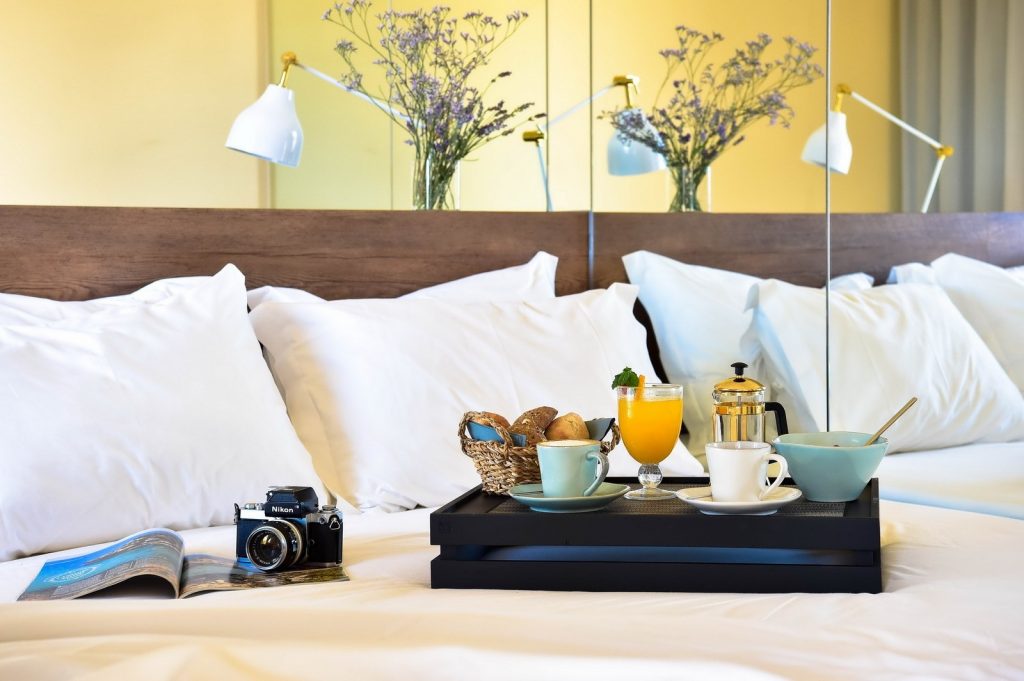 https://golftravelpeople.com/wp-content/uploads/2019/07/Prime-Energize-Hotel-Monte-Gordo-Algarve-Bedrooms-20-1024x681.jpg