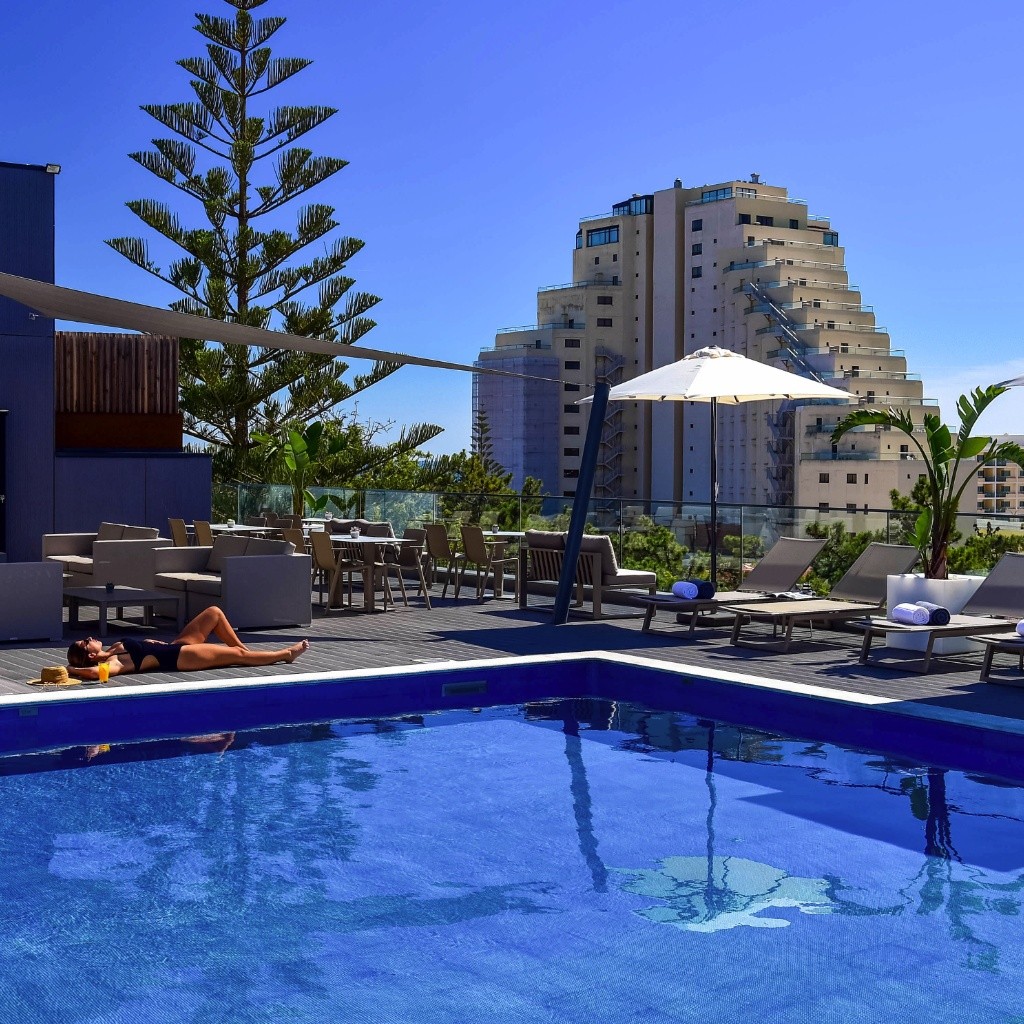 https://golftravelpeople.com/wp-content/uploads/2019/07/Prime-Energize-Hotel-Monte-Gordo-Algarve-Swimming-Pools-and-Spa-39.jpg