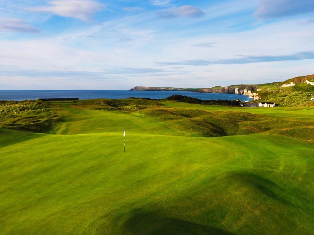 https://golftravelpeople.com/wp-content/uploads/2019/07/Royal-Portrush-Golf-Club-Dunluce-Links-Northern-Ireland-4-1024x767.jpg