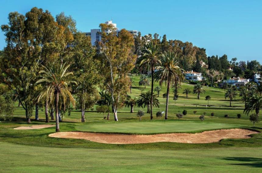 https://golftravelpeople.com/wp-content/uploads/2019/11/El-Paraiso-Golf-Club-Estepona18.jpg
