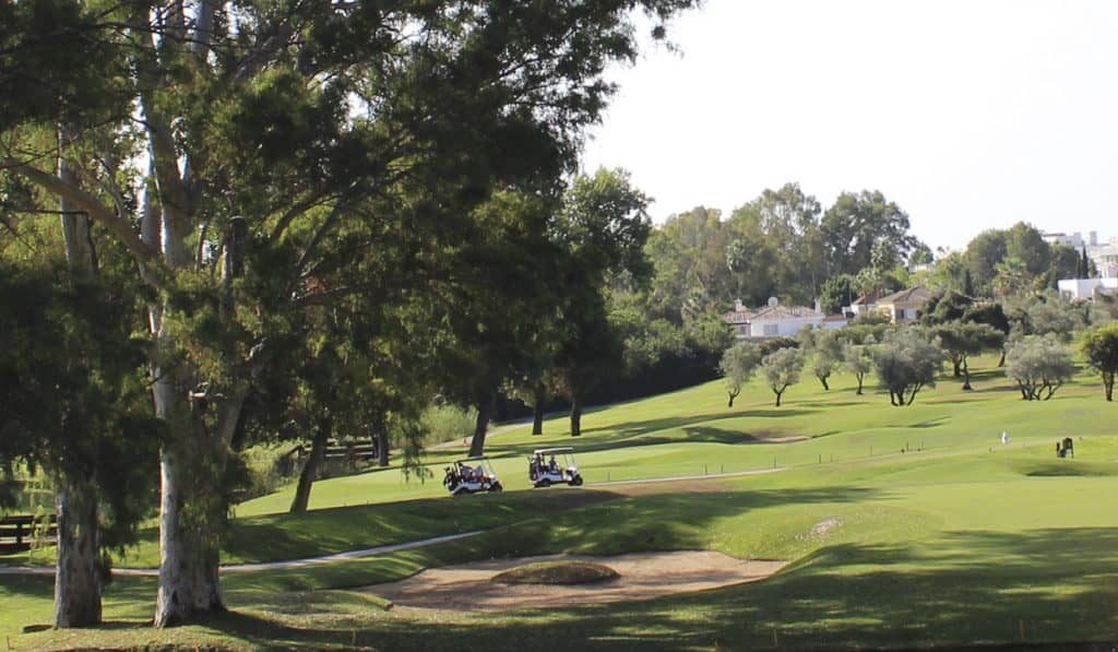 https://golftravelpeople.com/wp-content/uploads/2019/11/Los-Naranjos-Golf-Club-Marbella-9-1024x597.jpg