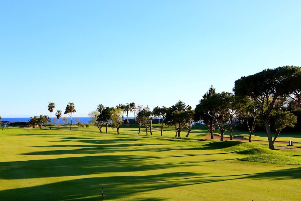 https://golftravelpeople.com/wp-content/uploads/2019/11/Rio-Real-Golf-Club-Marbella-14-1024x683.jpg