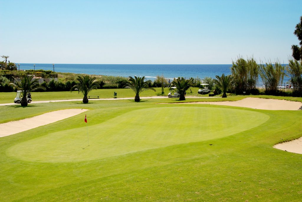 https://golftravelpeople.com/wp-content/uploads/2019/11/Rio-Real-Golf-Club-Marbella-40-1024x685.jpg