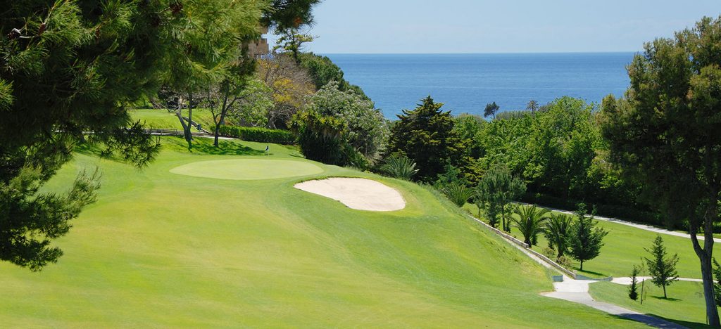 https://golftravelpeople.com/wp-content/uploads/2019/11/Rio-Real-Golf-Club-Marbella-61-1024x468.jpg
