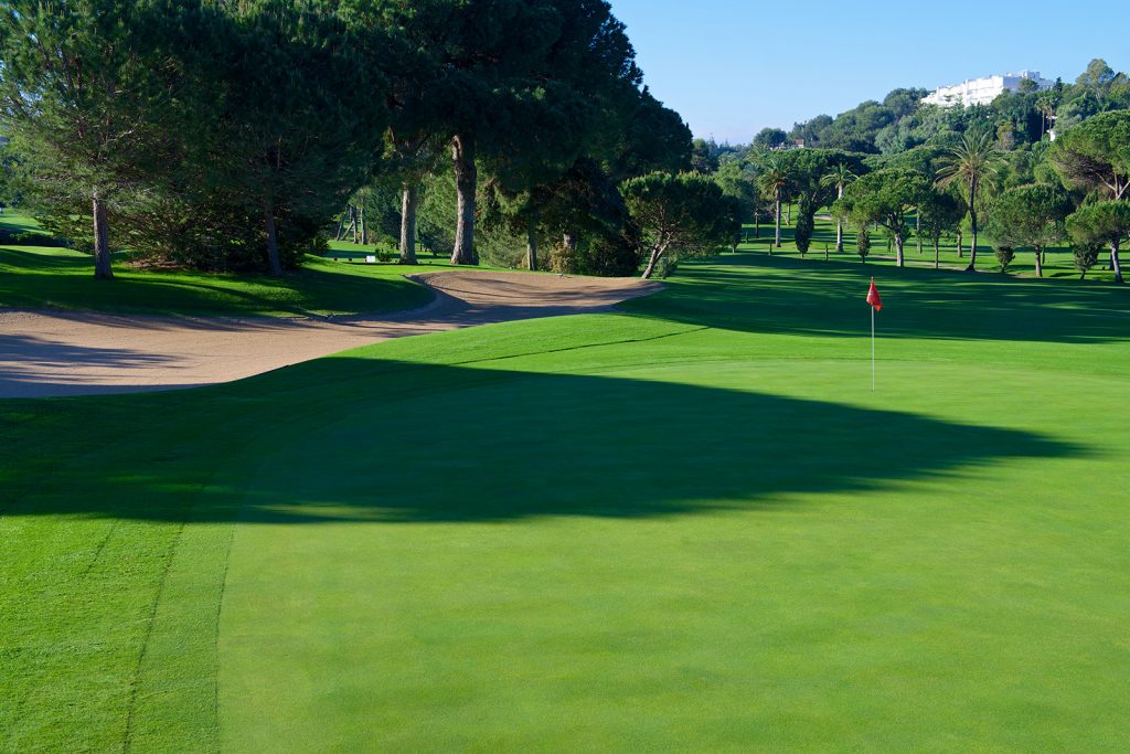 https://golftravelpeople.com/wp-content/uploads/2019/11/Rio-Real-Golf-Club-Marbella-82-1024x683.jpg