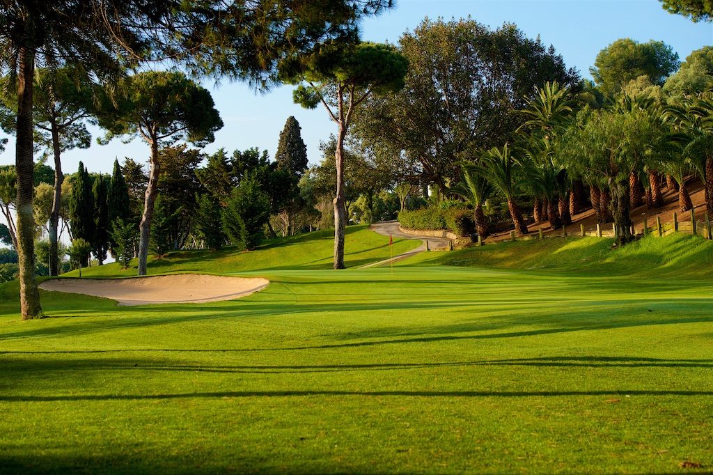 https://golftravelpeople.com/wp-content/uploads/2019/11/Rio-Real-Golf-Club-Marbella-98-1024x682.jpg