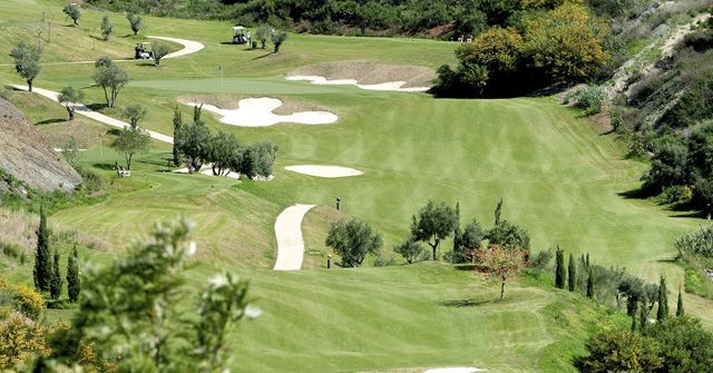 https://golftravelpeople.com/wp-content/uploads/2019/11/Tramores-Golf-at-Villa-Padierna-11.jpg