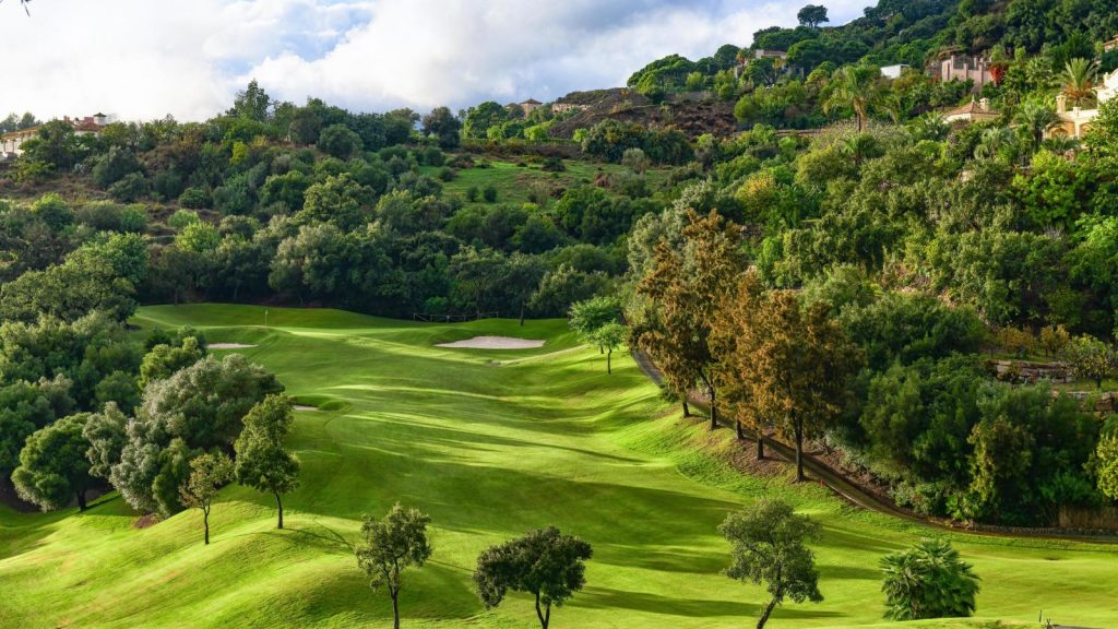 https://golftravelpeople.com/wp-content/uploads/2019/12/Marbella-Club-Golf-Resort-6-1024x576.jpg