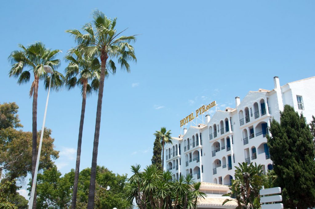 https://golftravelpeople.com/wp-content/uploads/2019/12/PYR-Marbella-Hotel-1-1024x680.jpg