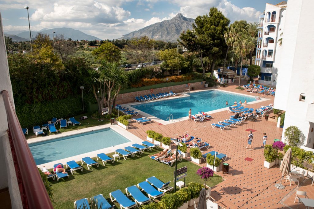 https://golftravelpeople.com/wp-content/uploads/2019/12/PYR-Marbella-Hotel-Swimming-Pools-5-1024x684.jpg