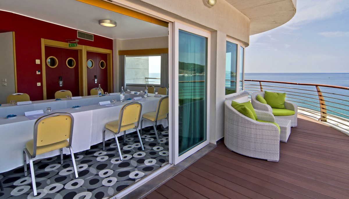 SANA Sesimbra Hotel 4*