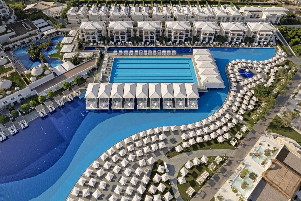 Titanic Deluxe Golf Belek 5*