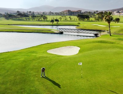 https://golftravelpeople.com/wp-content/uploads/2020/11/Elba-Palace-Golf-Vital-Hotel-Fuerteventura-Adults-Only-Fuerteventura-Golf-Club-1-400x307.jpg