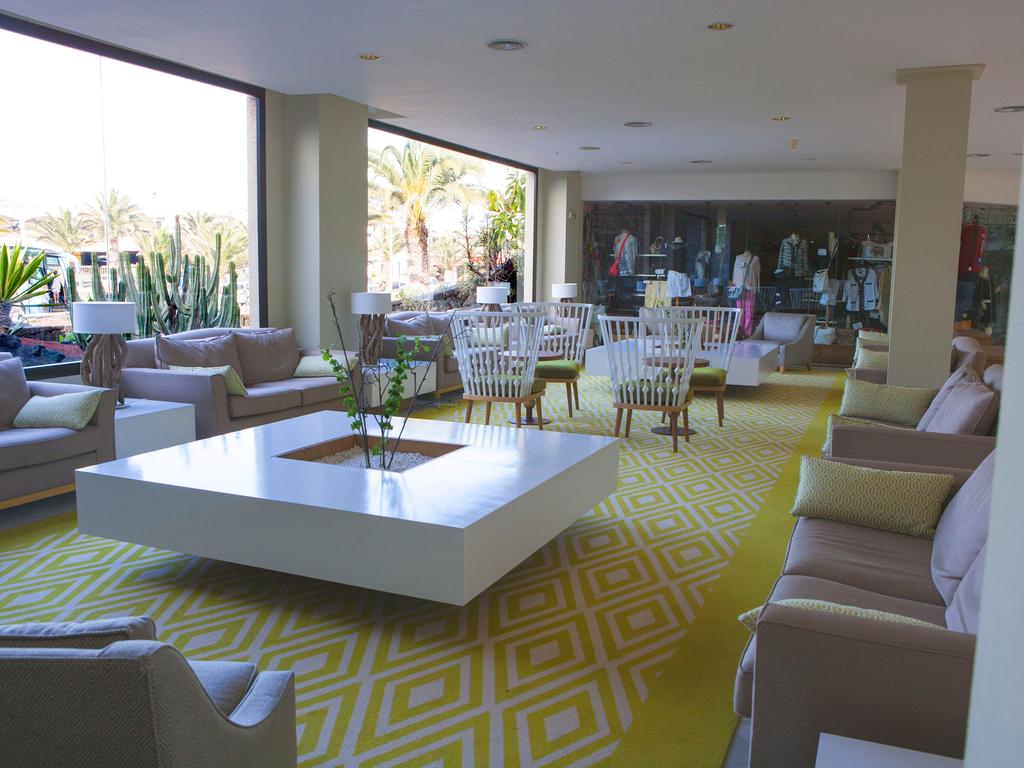 https://golftravelpeople.com/wp-content/uploads/2020/11/Grand-Teguise-Playa-Hotel-Lanzarote-3.jpg