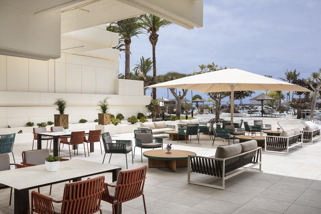 https://golftravelpeople.com/wp-content/uploads/2020/11/Melia-Salinas-Hotel-Lanzarote-Bars-Restaurants-10.jpg