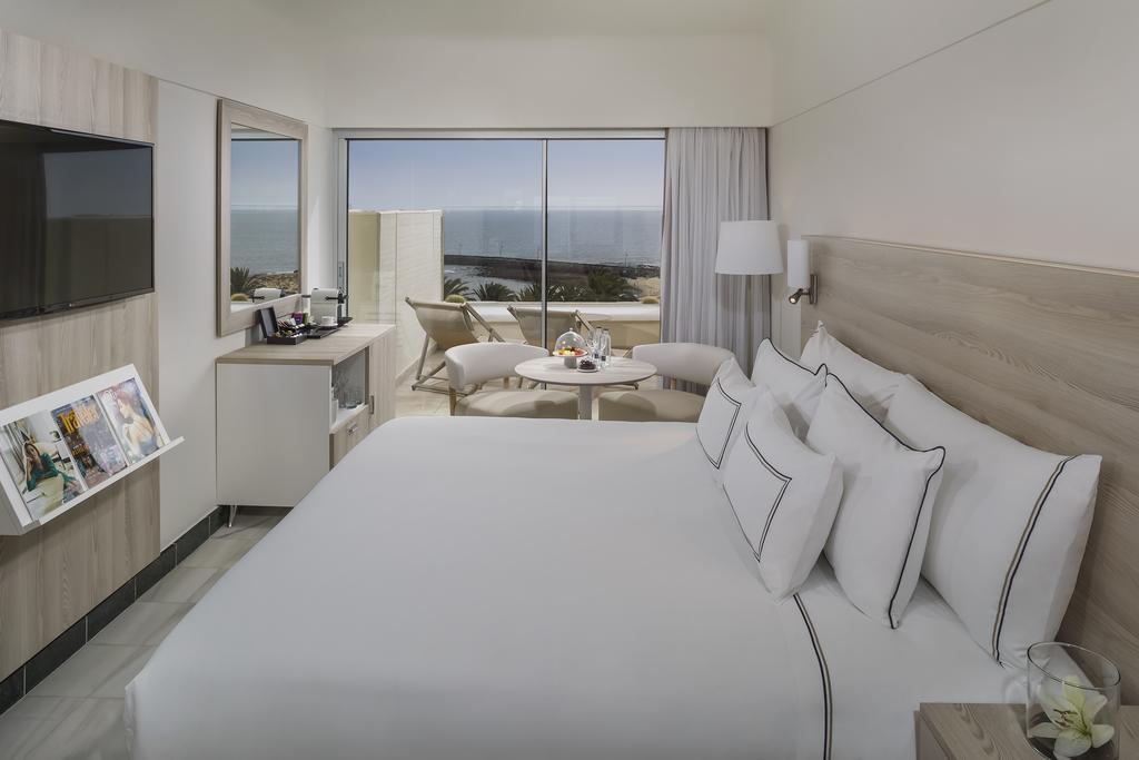 https://golftravelpeople.com/wp-content/uploads/2020/11/Melia-Salinas-Hotel-Lanzarote-Bedrooms-2.jpg