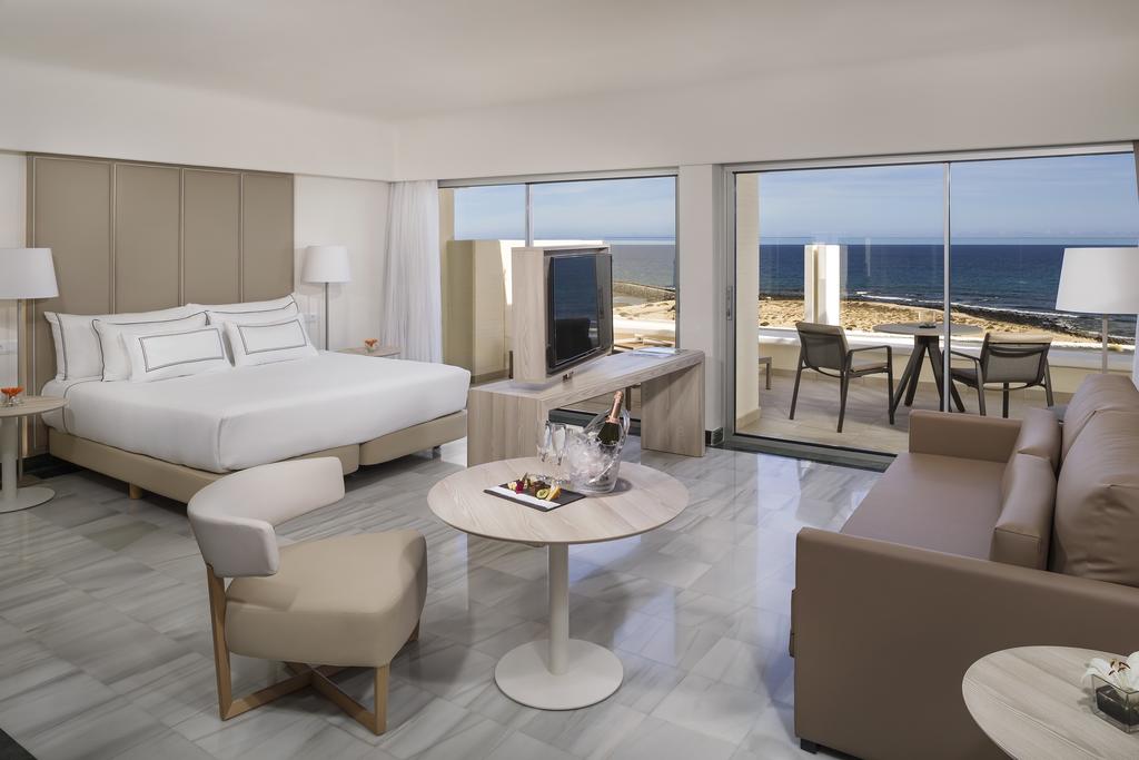 https://golftravelpeople.com/wp-content/uploads/2020/11/Melia-Salinas-Hotel-Lanzarote-Bedrooms-3.jpg