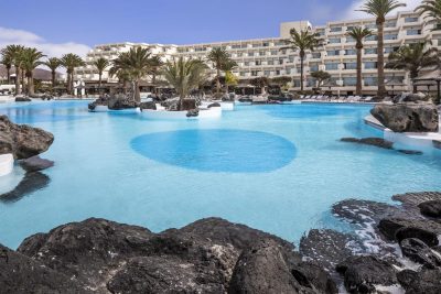 https://golftravelpeople.com/wp-content/uploads/2020/11/Melia-Salinas-Hotel-Lanzarote-Swimming-Pools-6-400x267.jpg
