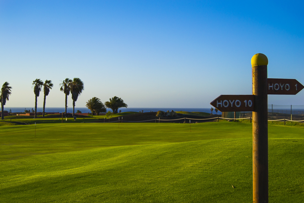 https://golftravelpeople.com/wp-content/uploads/2020/11/Salinas-de-Antigua-Golf-Club-Fuerteventura-11.jpg