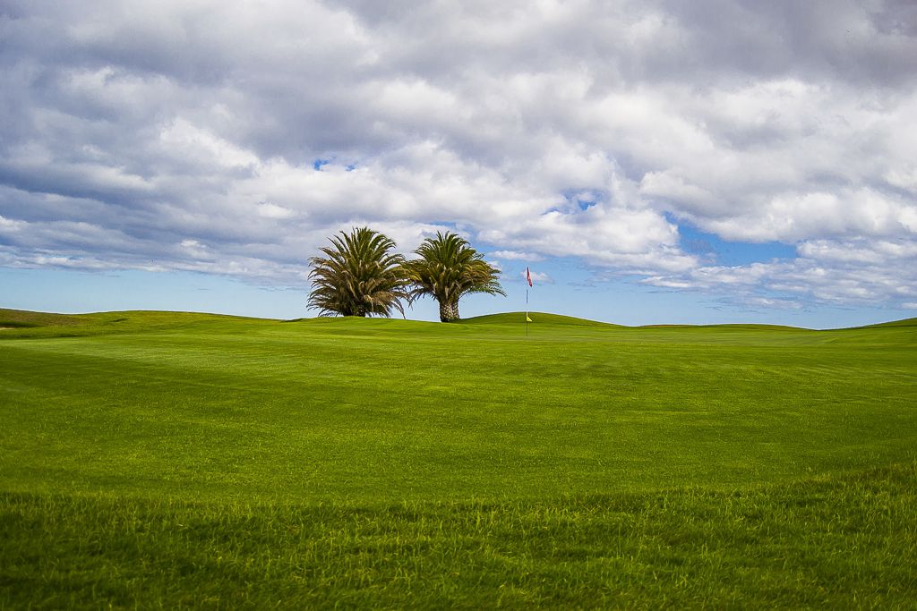 https://golftravelpeople.com/wp-content/uploads/2020/11/Salinas-de-Antigua-Golf-Club-Fuerteventura-14.jpg
