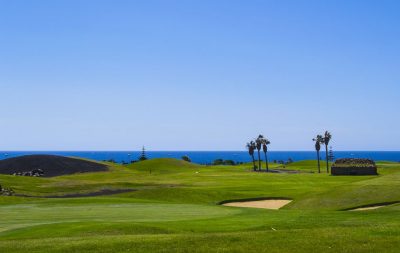 https://golftravelpeople.com/wp-content/uploads/2020/11/Salinas-de-Antigua-Golf-Club-Fuerteventura-15-400x253.jpg