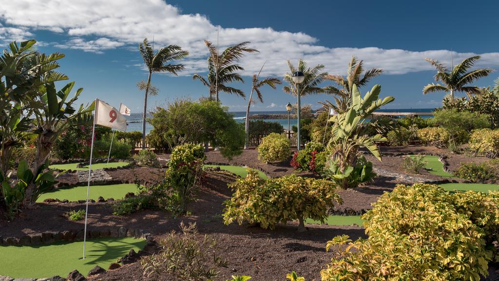 https://golftravelpeople.com/wp-content/uploads/2020/11/Sheraton-Fuerteventura-Golf-Spa-Resort-Swimming-Pools-Leisure-Facilities-2.jpg