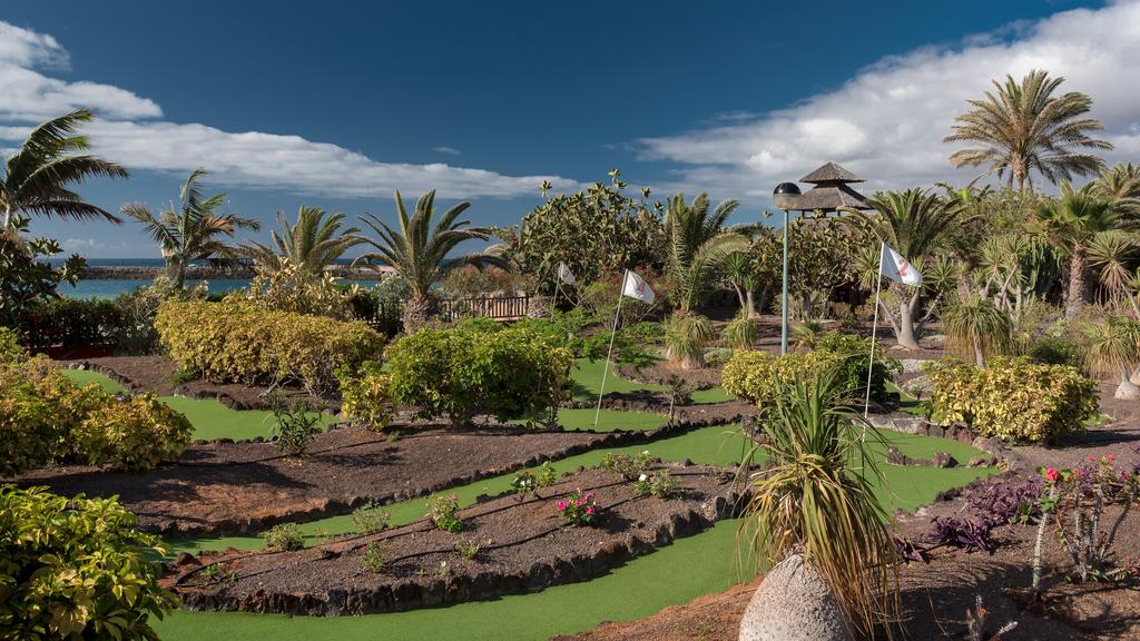 https://golftravelpeople.com/wp-content/uploads/2020/11/Sheraton-Fuerteventura-Golf-Spa-Resort-Swimming-Pools-Leisure-Facilities-4.jpg