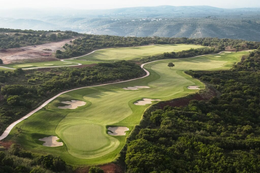 https://golftravelpeople.com/wp-content/uploads/2023/02/The-Hills-Course-at-Costa-Navarino-Greece-9-1024x682.jpg