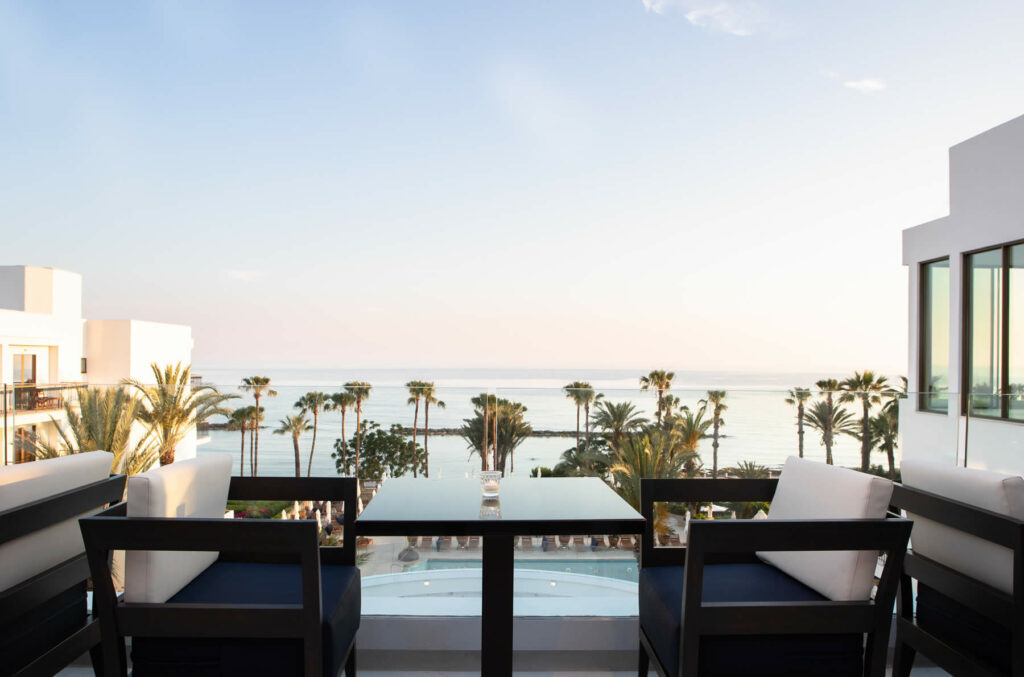 https://golftravelpeople.com/wp-content/uploads/2023/07/Annabelle-Hotel-Paphos-Cyprus-Restaurants-and-Bars-13-1024x677.jpg