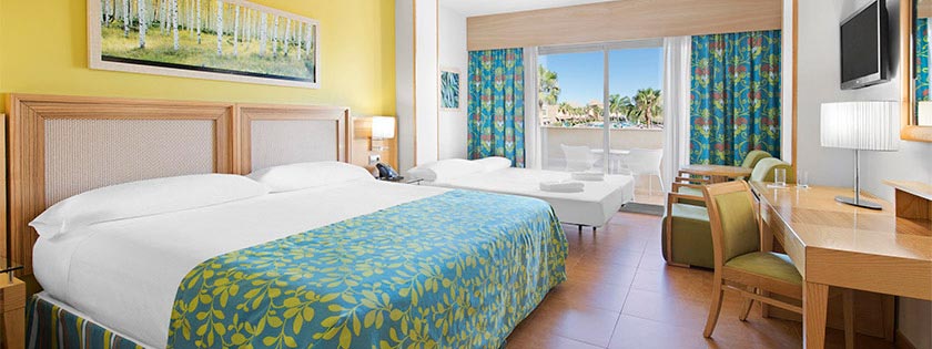 https://golftravelpeople.com/wp-content/uploads/2023/07/Elba-Costa-Ballena-Beach-and-Thalasso-Resort-Bedrooms-and-Suites-6.jpg