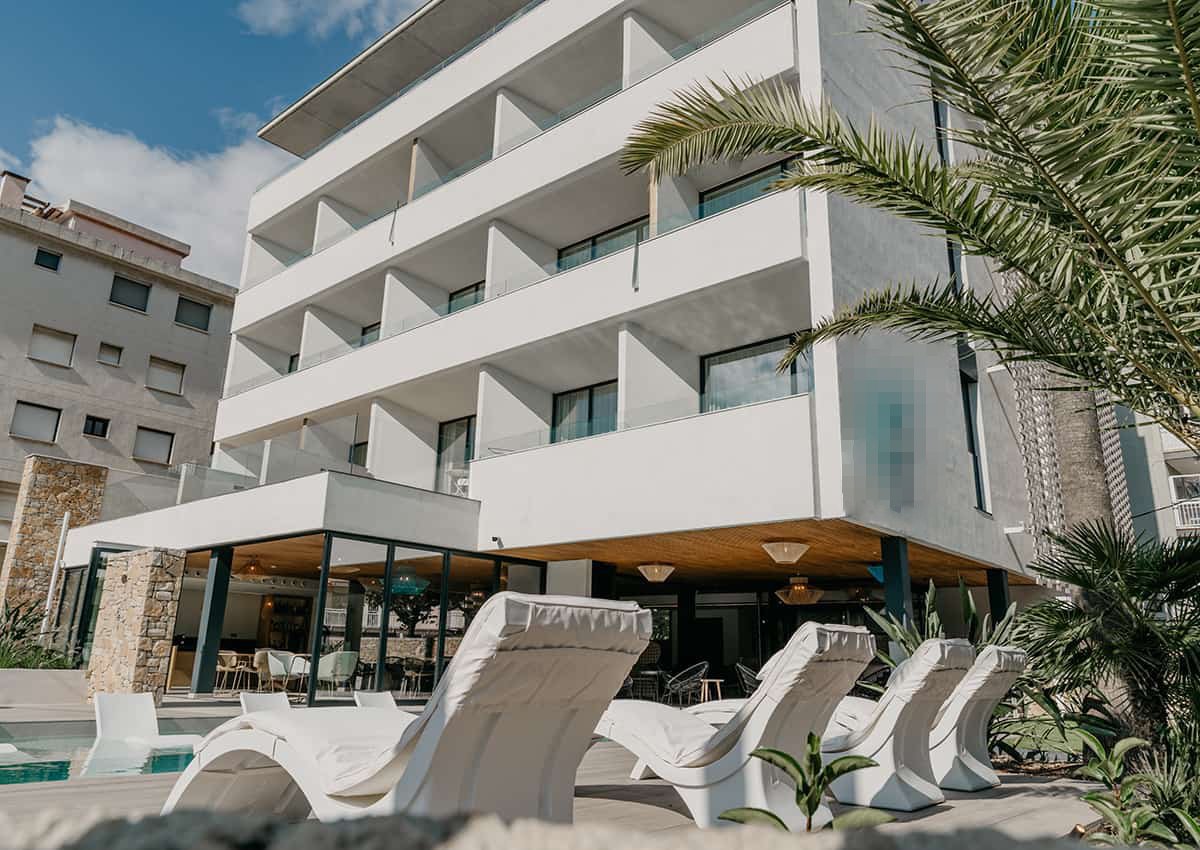 Instants Boutique Hotel 4*