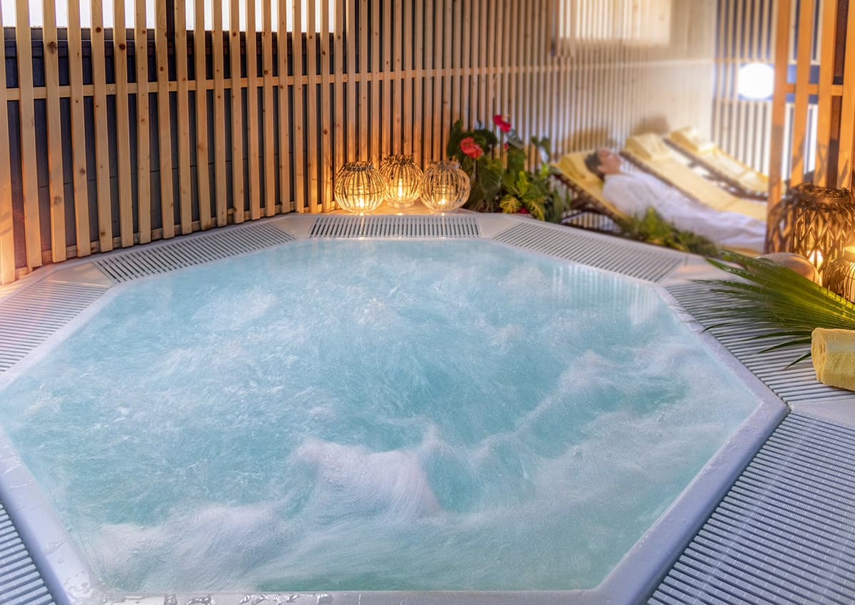 Hotel Monica Cambrils 4*
