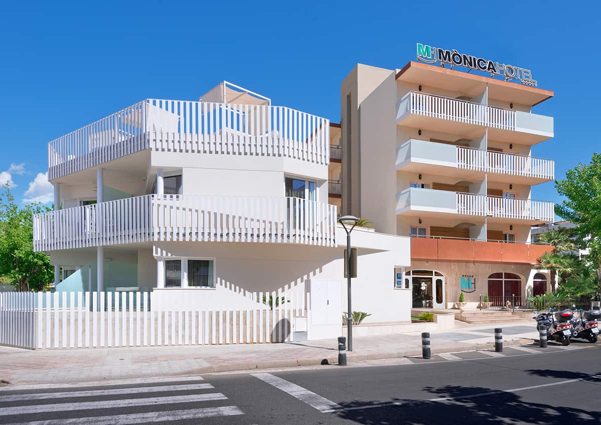 Hotel Monica Cambrils 4*