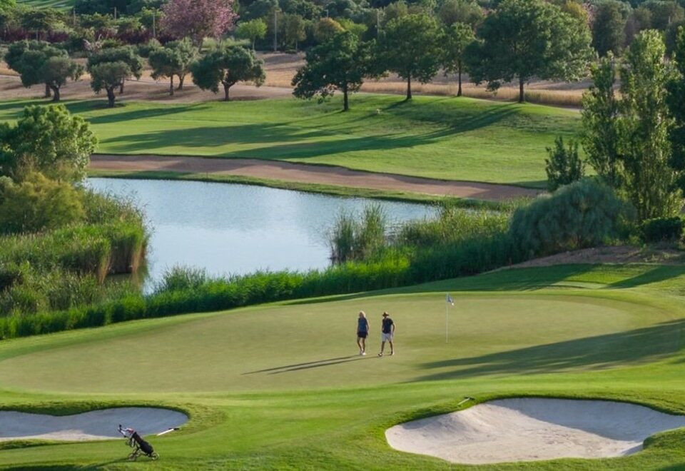 Infinitum Golf-Lakes Course