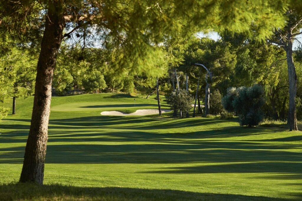 https://golftravelpeople.com/wp-content/uploads/2023/07/Infinitum-Hills-Golf-Course-Costa-Daurada-6-1024x682.jpg