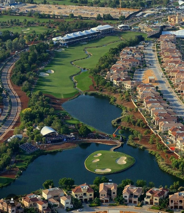 https://golftravelpeople.com/wp-content/uploads/2023/07/Jumeirah-Estates-Golf-Club-Earth-Course-Dubai.jpg